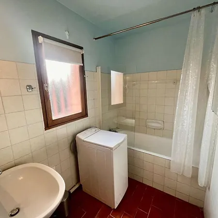 Bord De A Avec Climatisation Et Parking - Fr-1-226b-13 アパート *
